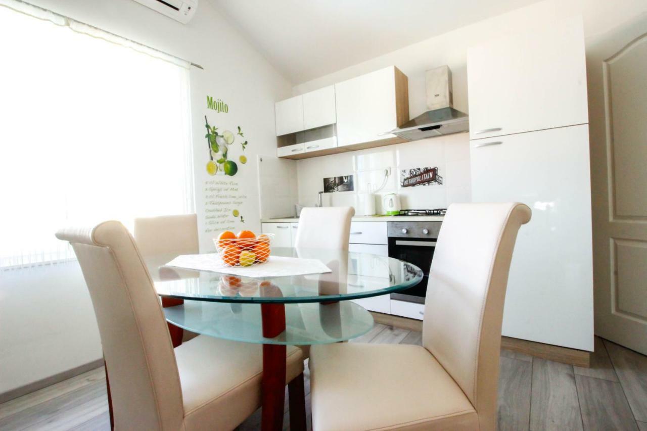 Studio Apartman Sky روفينج المظهر الخارجي الصورة